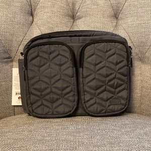 Lug Navigator top handle Crossbody east west bag in BRUSHED GREY